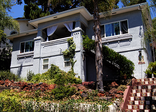 This is a beautiful Craftsman Home in the town of Martinez, CA.